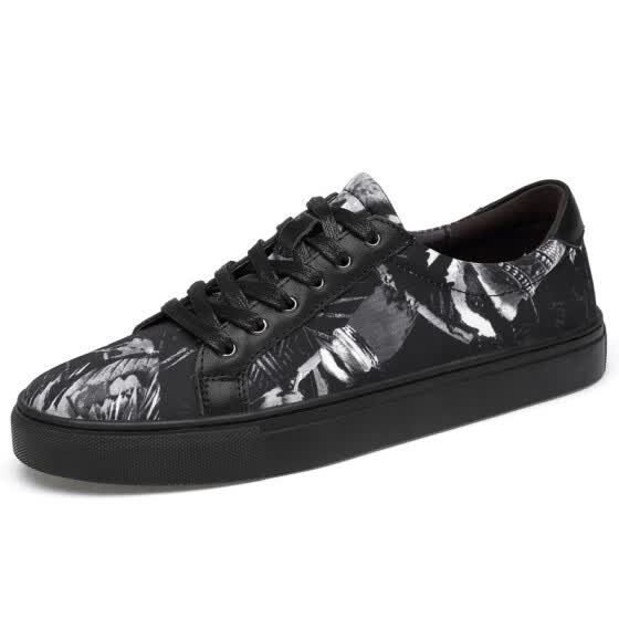 comfortable flat sneakers