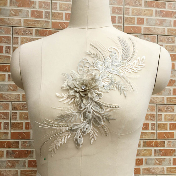 Embroidery Applique Beautiful Flower Bridal Pearl Tulle Wedding Dress 3D DIY