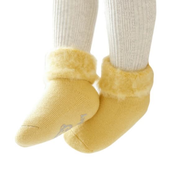warm baby socks that stay on