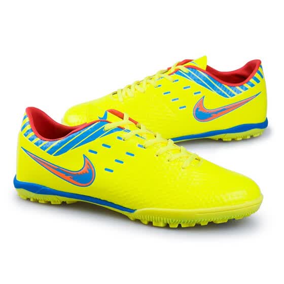 football practice shoes