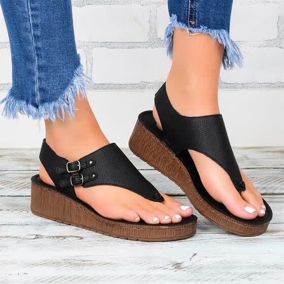 best sandals for plus size