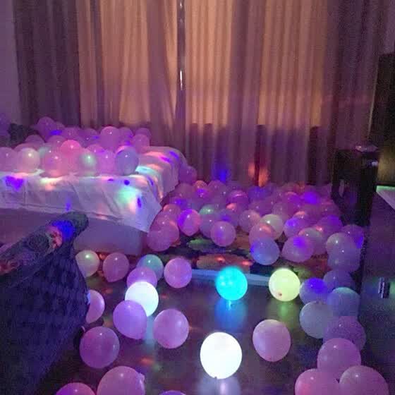 Shop Tropical Forest Glowing Balloons Christmas Eve Christmas