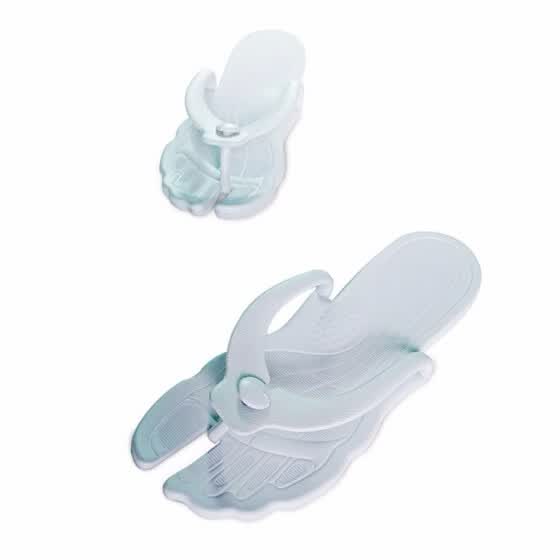 plastic slippers online