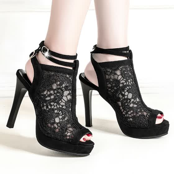 closed toe business shoes