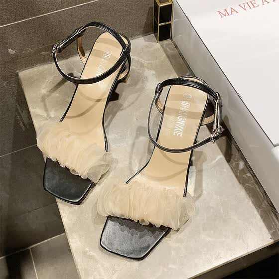 trendy heels online
