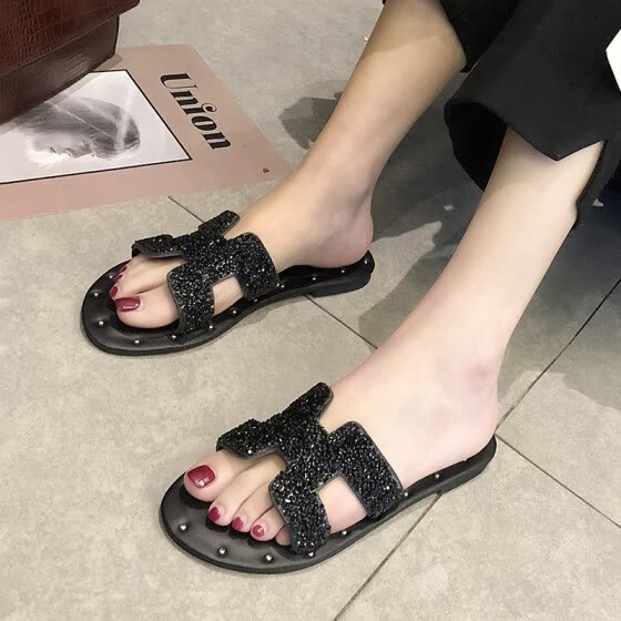 Shop Flat slippers female summer wear 