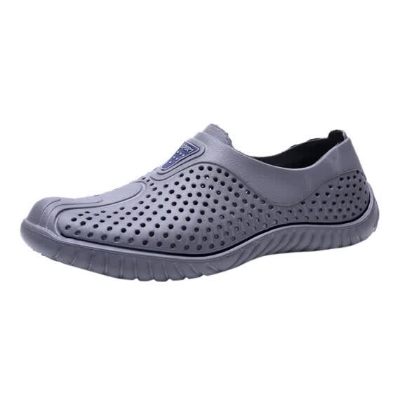 best beach shoes 2019