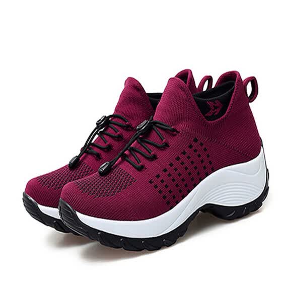 non slip tennis shoes womens