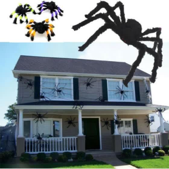 giant spider decoration on house