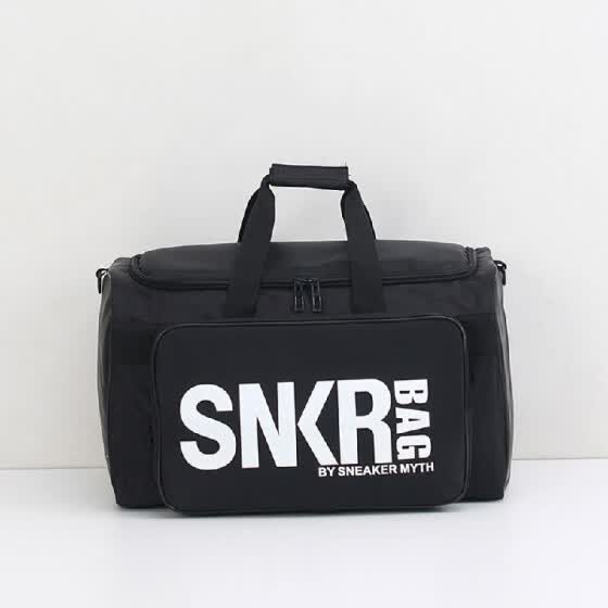 functional duffel bag