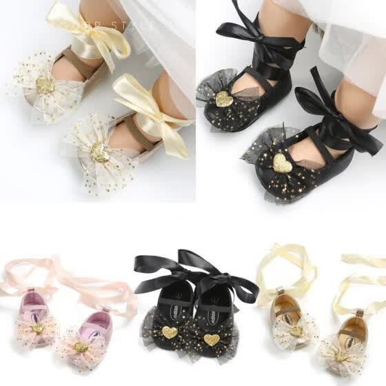 baby girl lace shoes