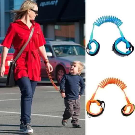 child harness and reins