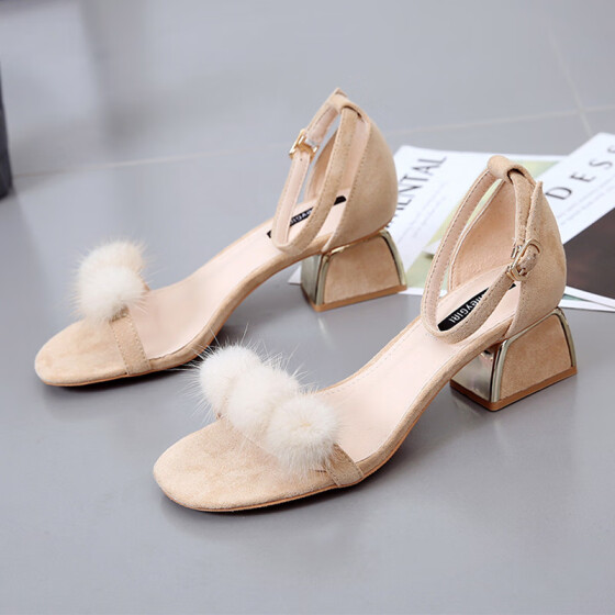 medium heels for girls