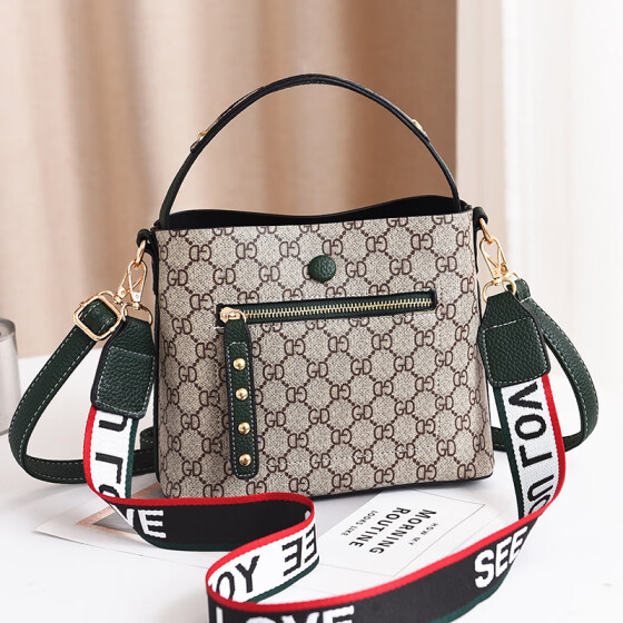stylish ladies bags online