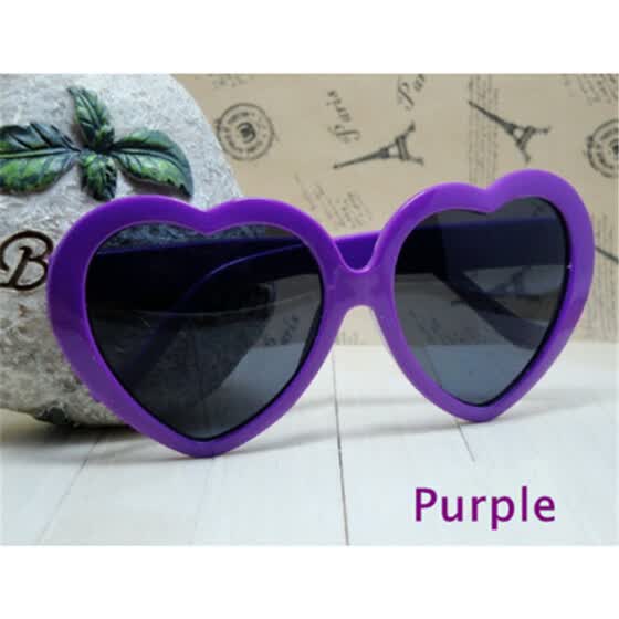 heart shaped glasses shop