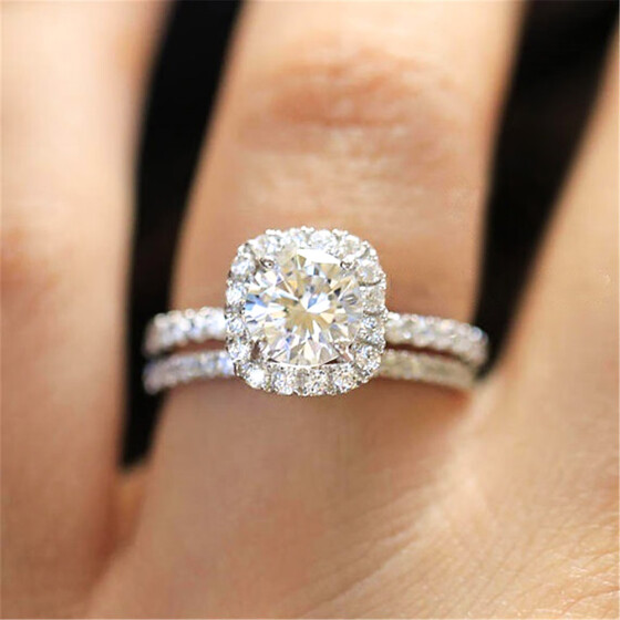 925 Silver Round Cut White Sapphire Band Ring Woman Anniversary Gift Size 5-10