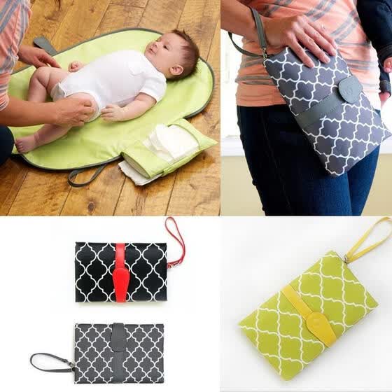 portable changing mat with storage