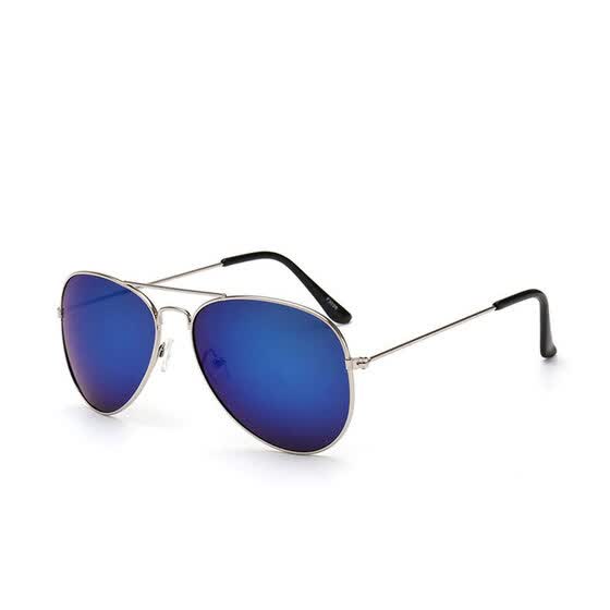  Классические солнцезащитные очки Aviator UV400, серебряная рамка с белыми объективами, цвета в ассортименте.