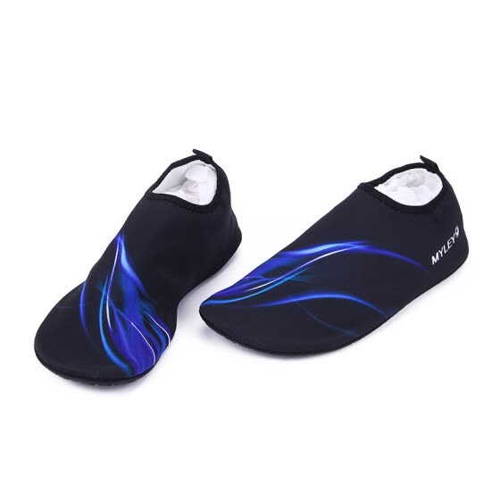 outdoor swimming shoes