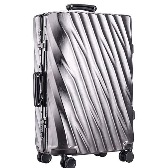 Best Luxury Luggage For Business Travelers