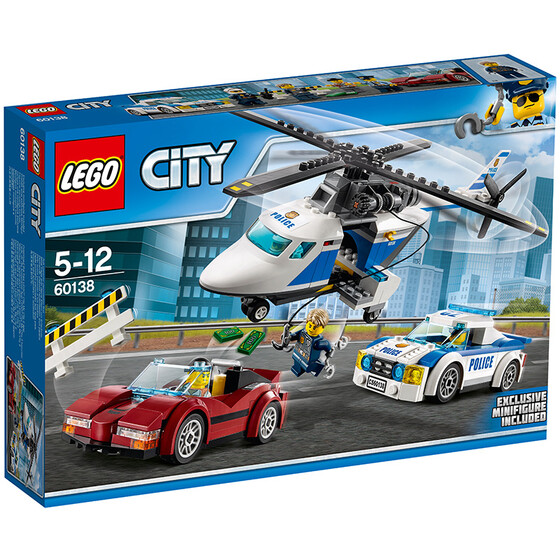 LEGO City Airport VIP Service 60102 airplane
