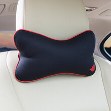 Four seasons universal Danny leather car headrest neck pillow car red wine bone pillow car headrest seat neck pillow